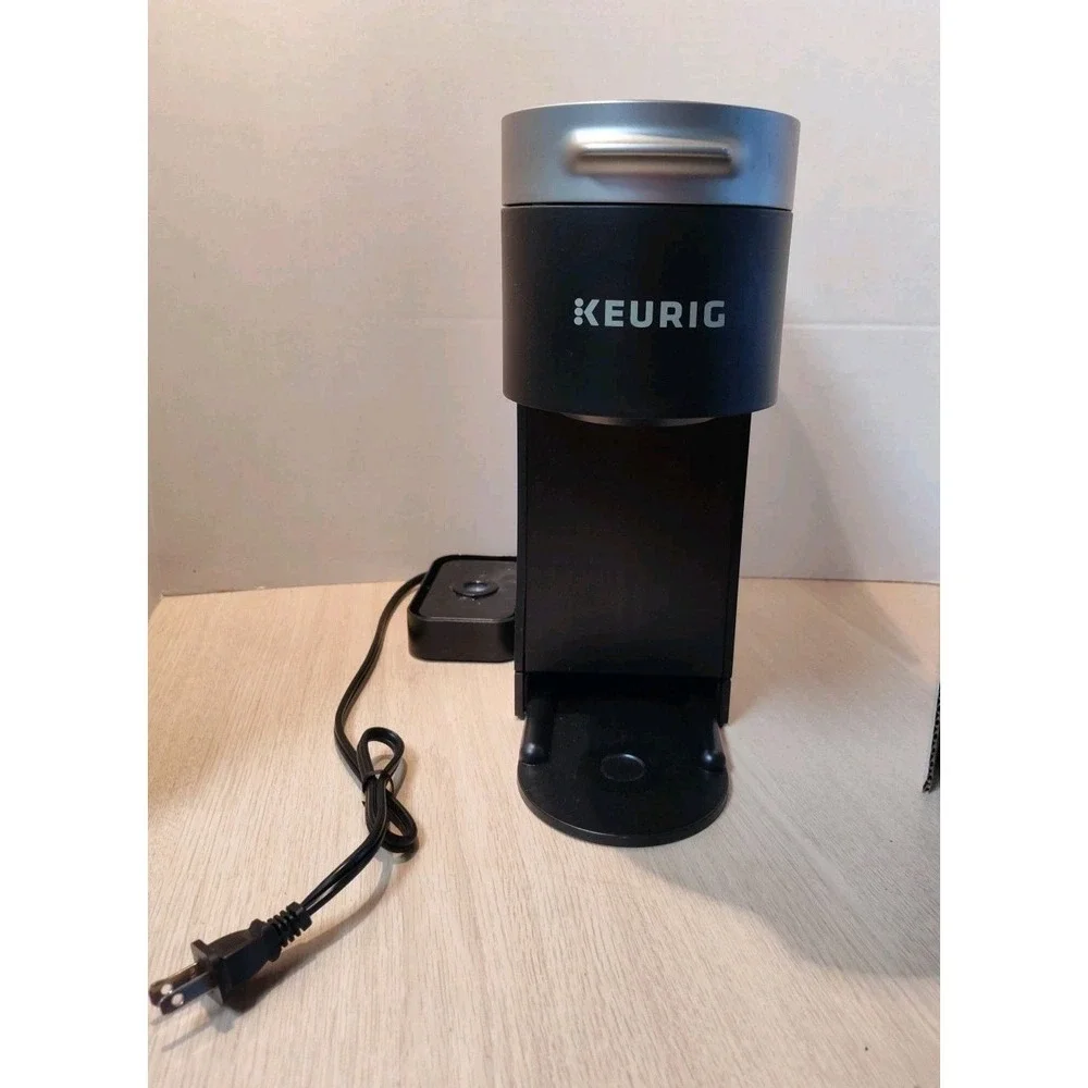 Keurig K-Supreme Single K-Cup Pod Coffee Machine Black K910 No‎ Tank Untested